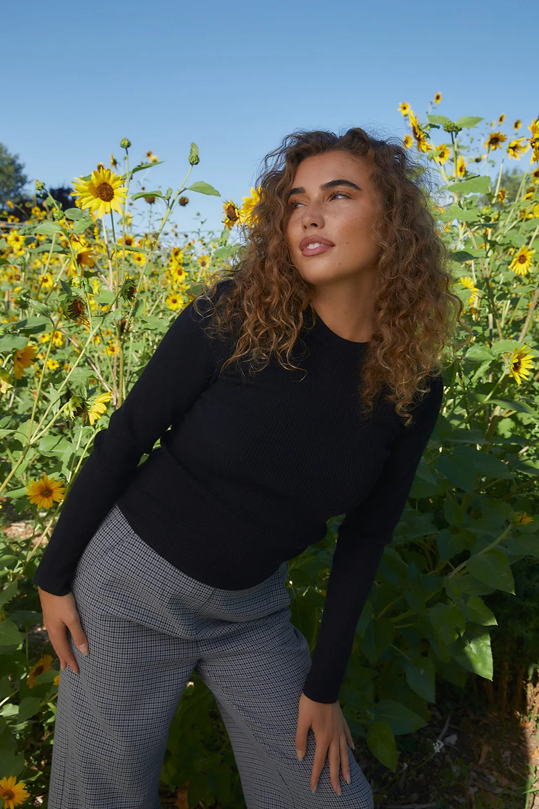 Sadie Crewneck Top in Black