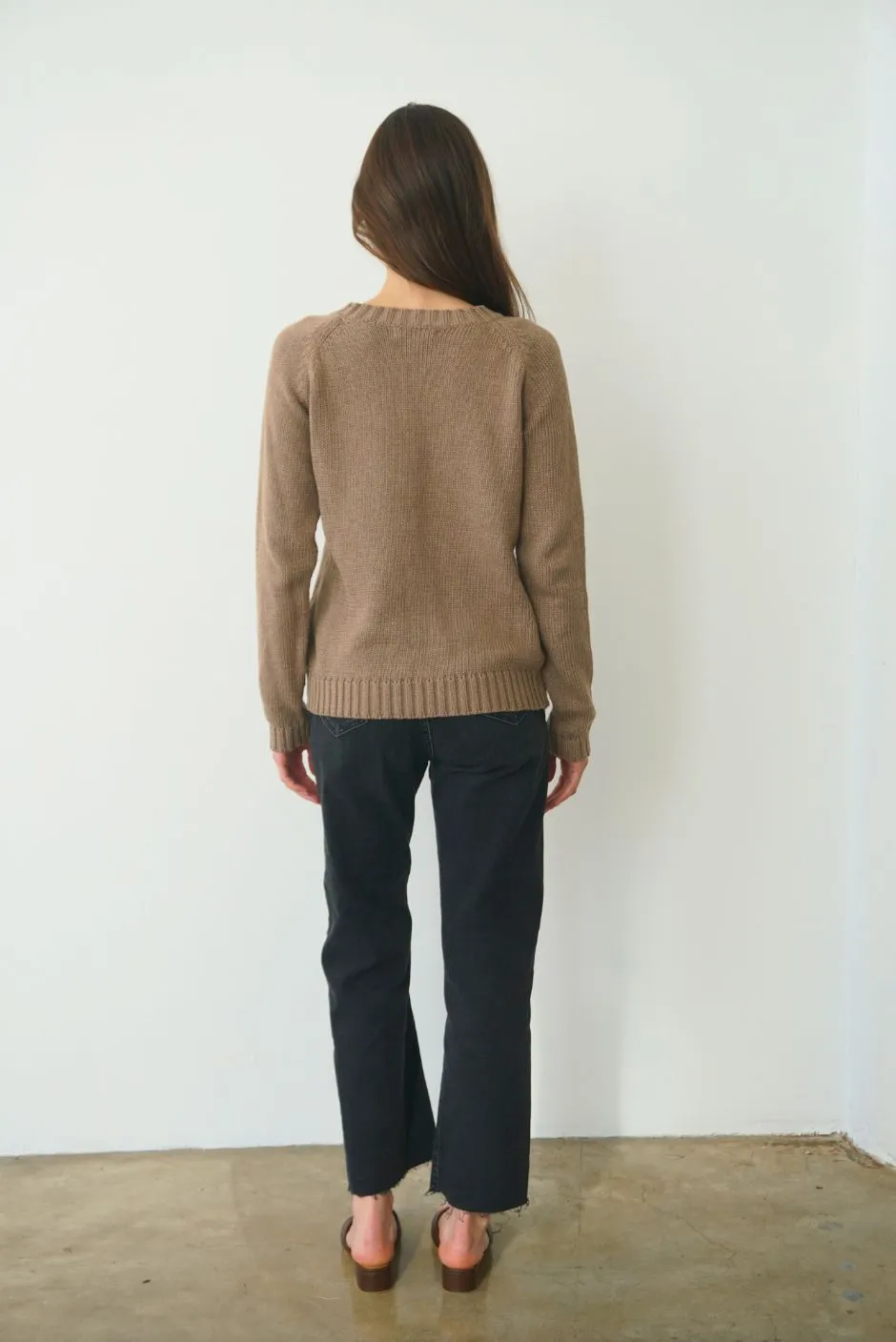 Sloane Crewneck in Mocha