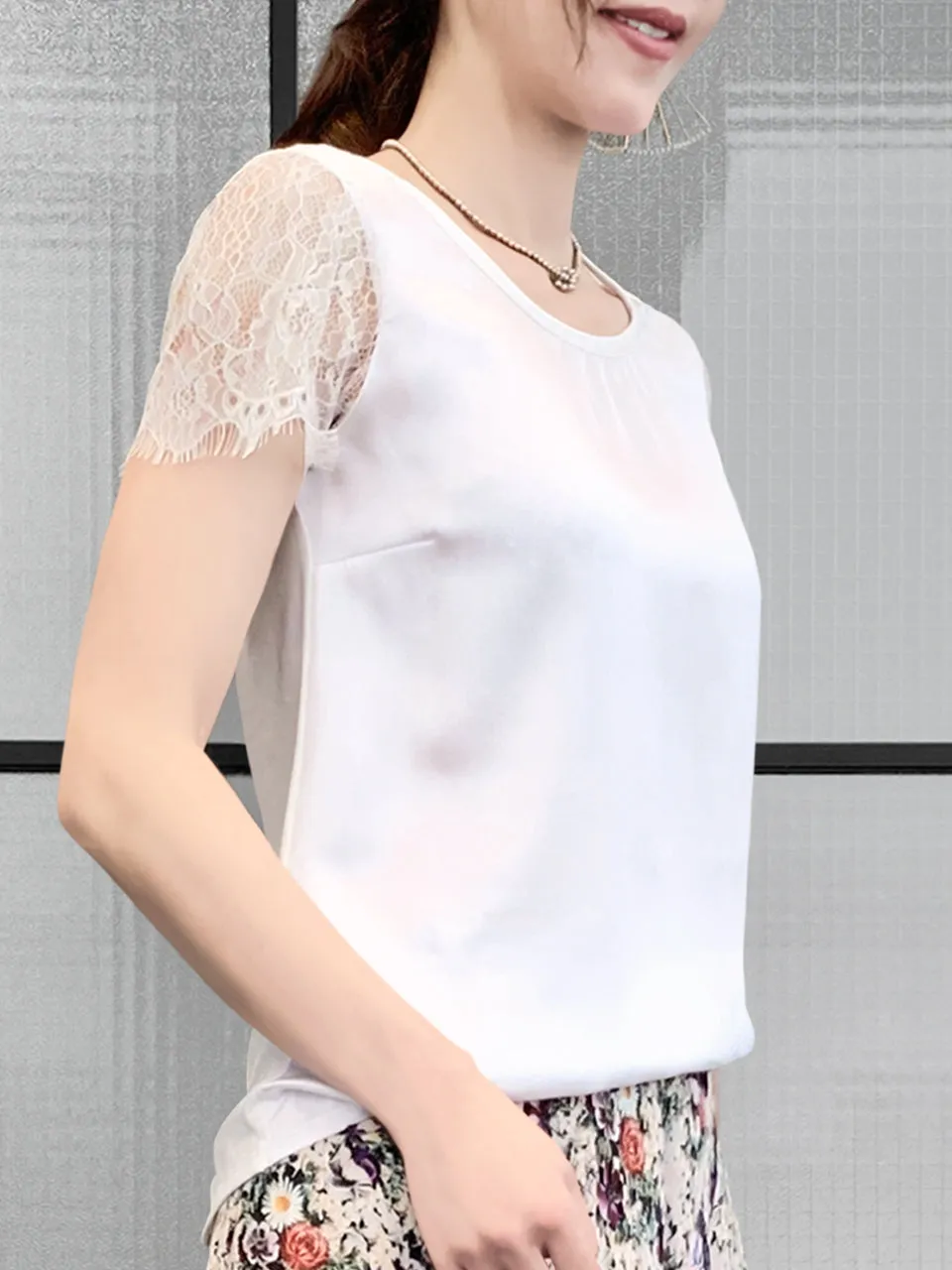 Surprise Sale! White Eyelash Lace Sleeves Mix Media Square Neck Tee