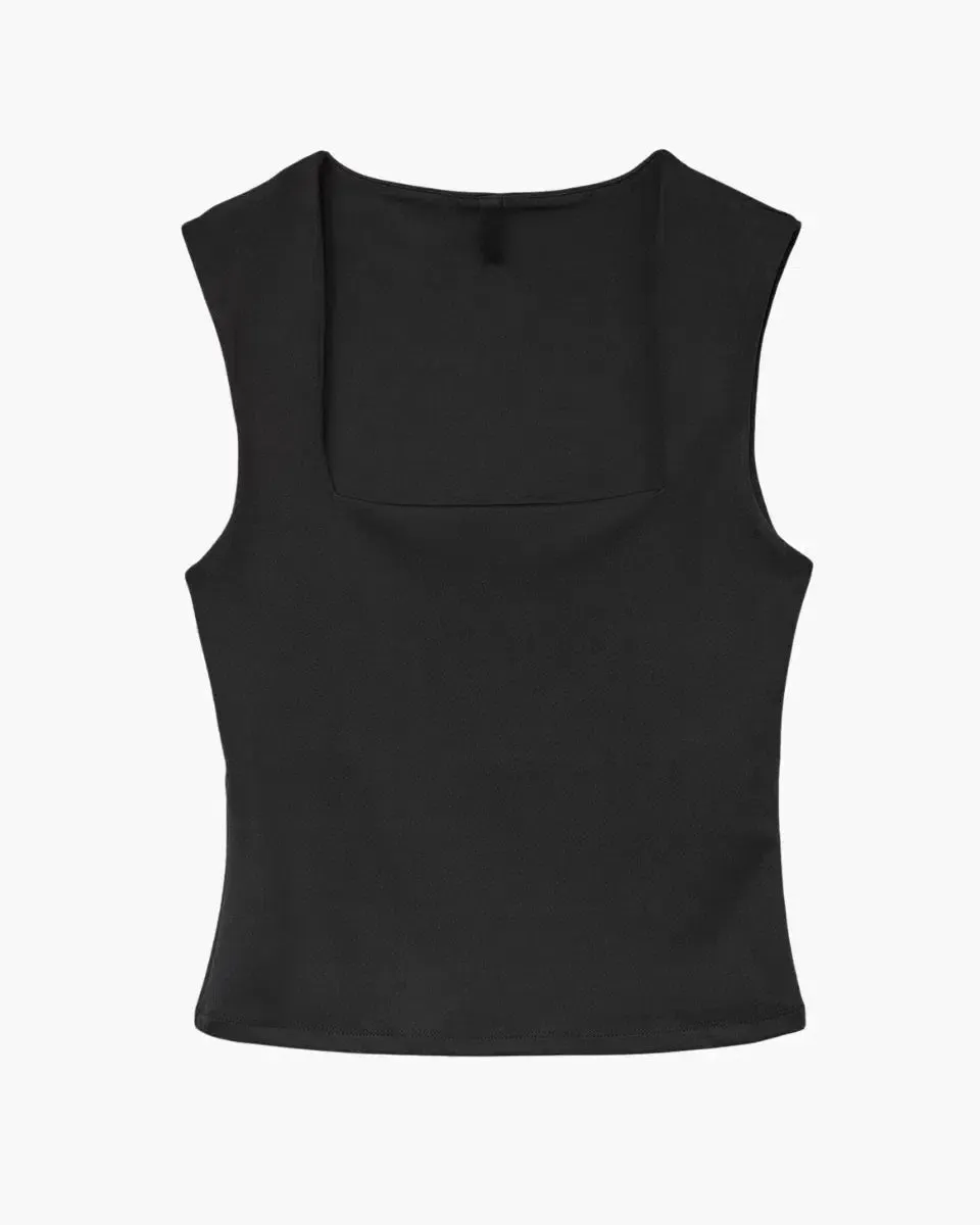 Tarinia – Modern silhouette – Square neck top